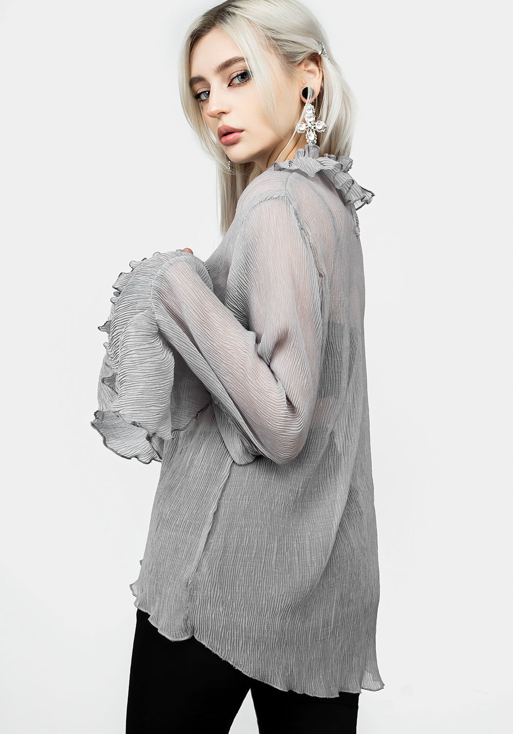 Rey Sheer Ruffle Top – Disturbia